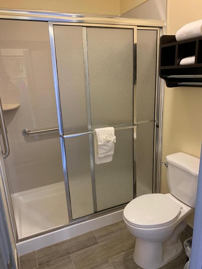 Homestay Inn & Suites Edinburg Extérieur photo