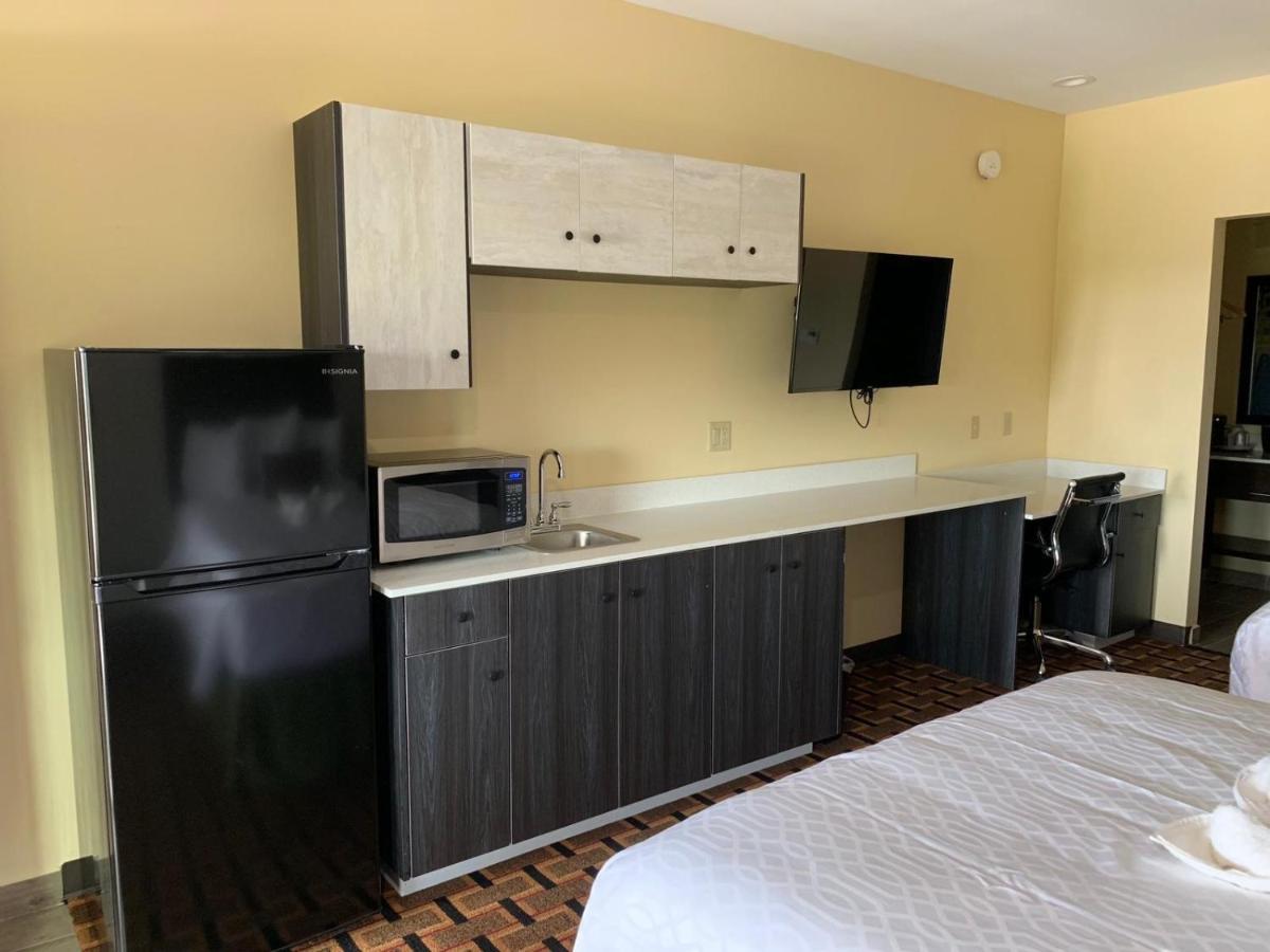Homestay Inn & Suites Edinburg Extérieur photo